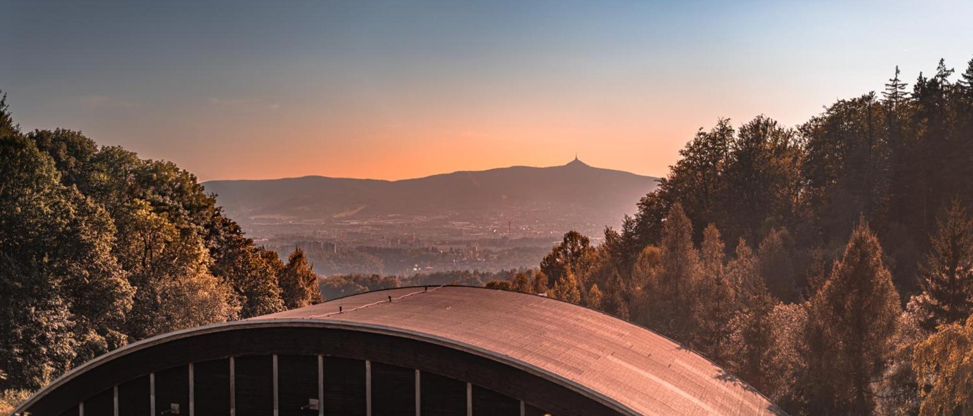 Hotel Lovecky Zamecek Orion Liberec Ngoại thất bức ảnh