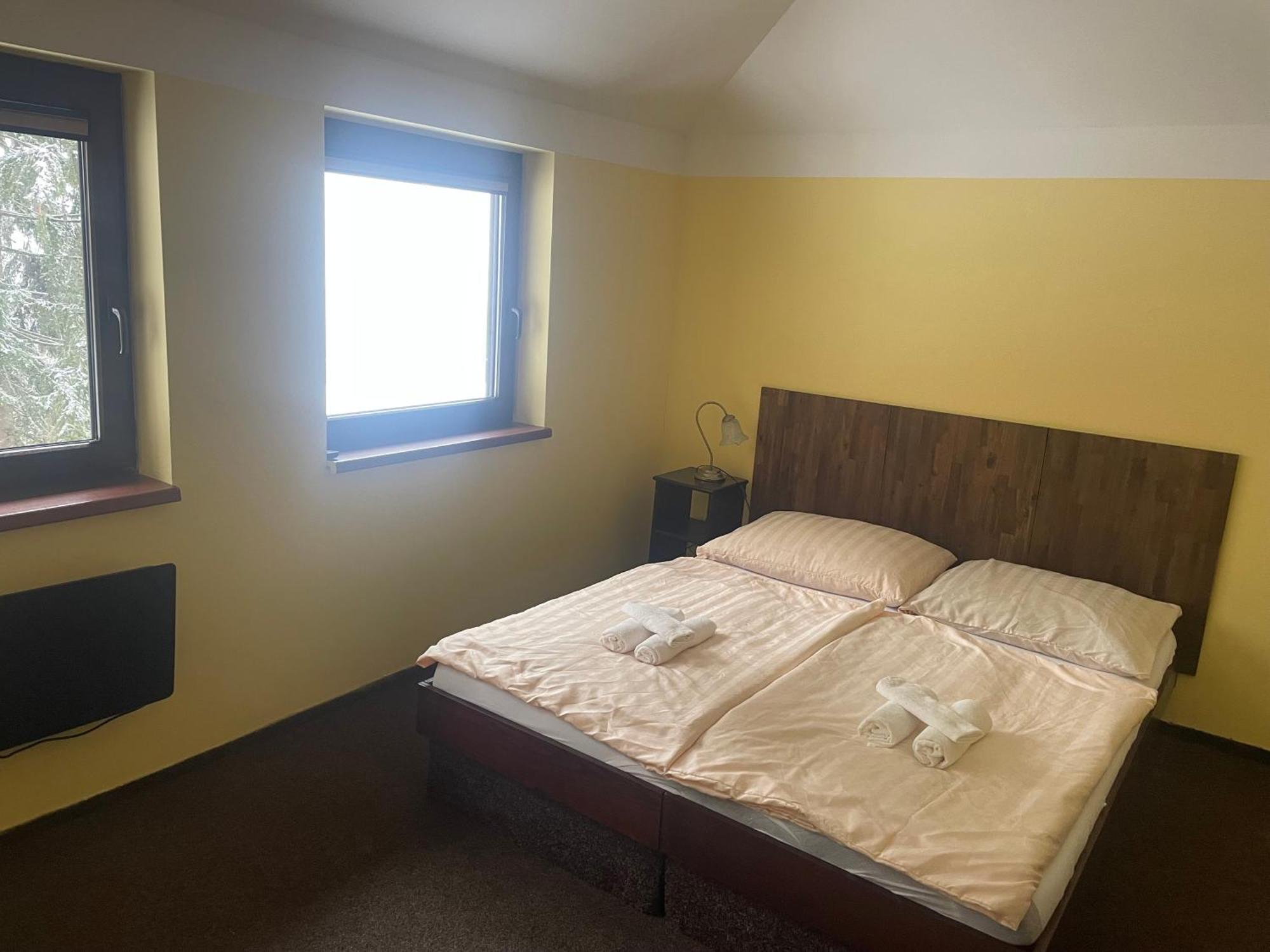 Hotel Lovecky Zamecek Orion Liberec Ngoại thất bức ảnh
