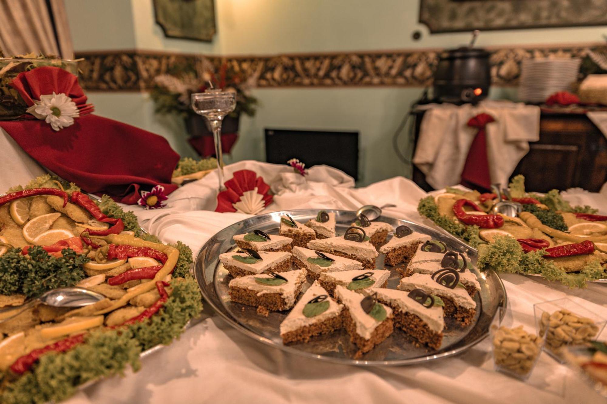 Hotel Lovecky Zamecek Orion Liberec Ngoại thất bức ảnh