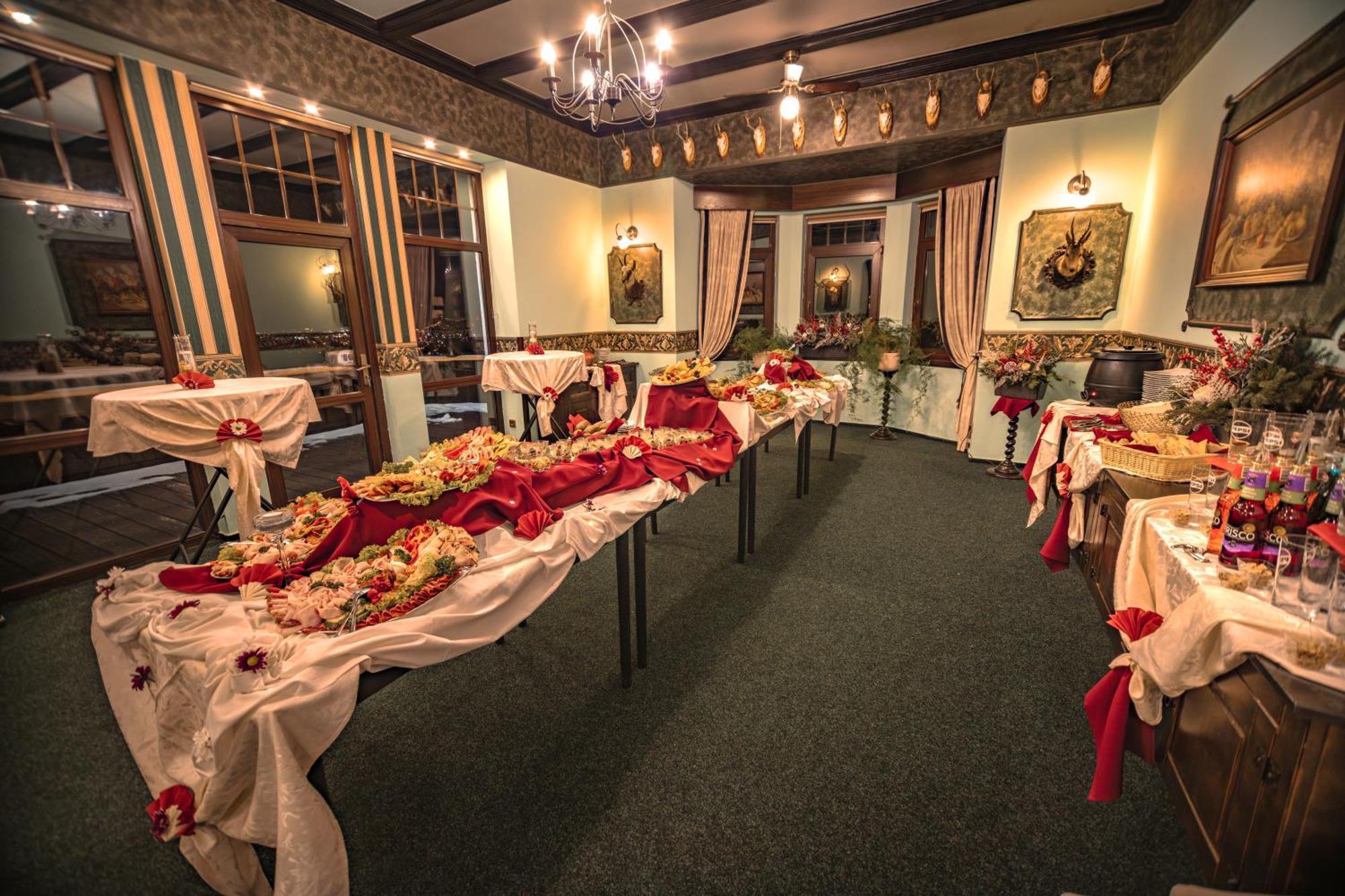 Hotel Lovecky Zamecek Orion Liberec Ngoại thất bức ảnh